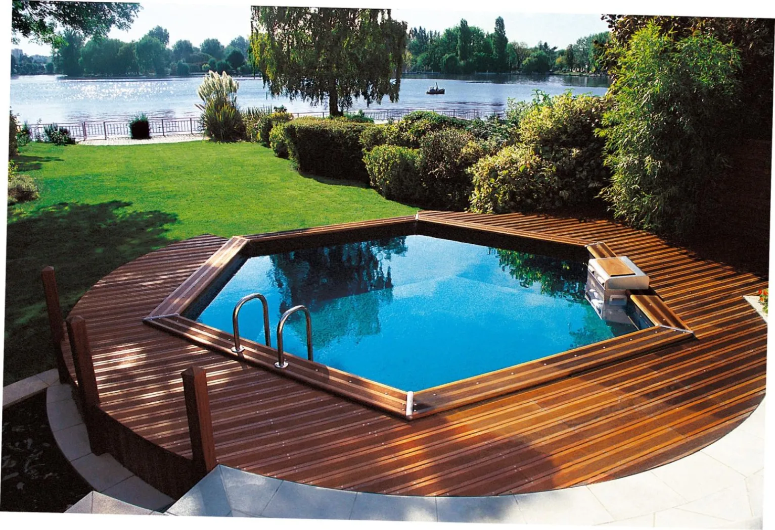 Tout savoir sur les différents types de piscines hors sol